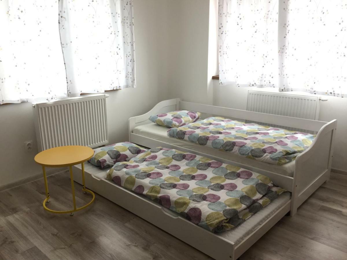 U Pepika Hotell Liptovský Mikuláš Eksteriør bilde